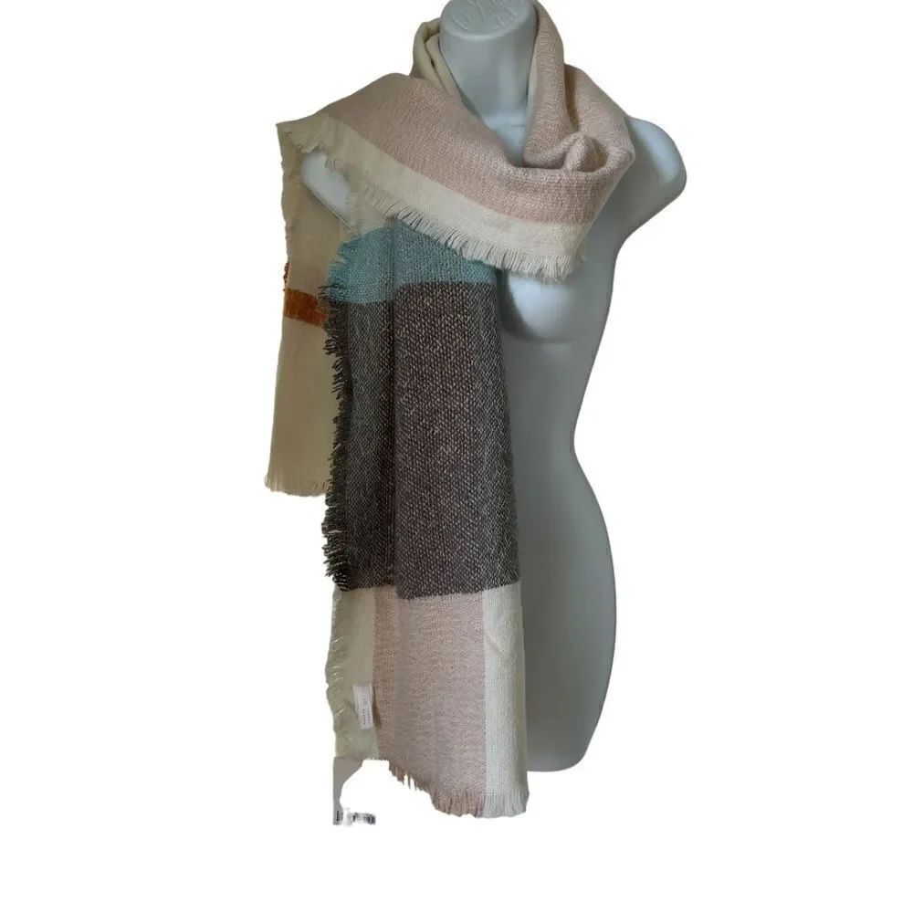 NWT Lauren Conrad Super Soft Scarf Cozy Wrap One Size